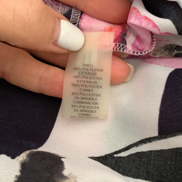 Vince Camuto dress with all the beautiful colors of Summer - Picture 5 of 6